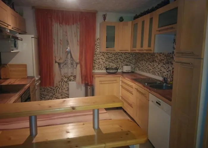 Gemuetliches Haus Mit Sauna Im Voralpenland Apartmán *